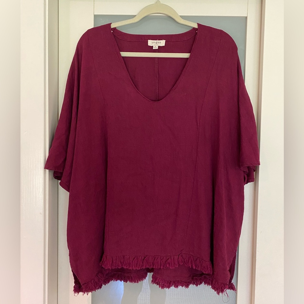 Umgee Oversized Linen Blend V-Neck Blouse